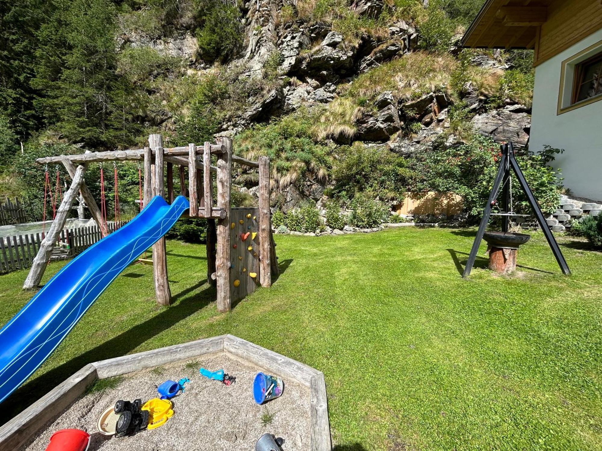 Feichterhof Lejlighed Riva di Tures Eksteriør billede